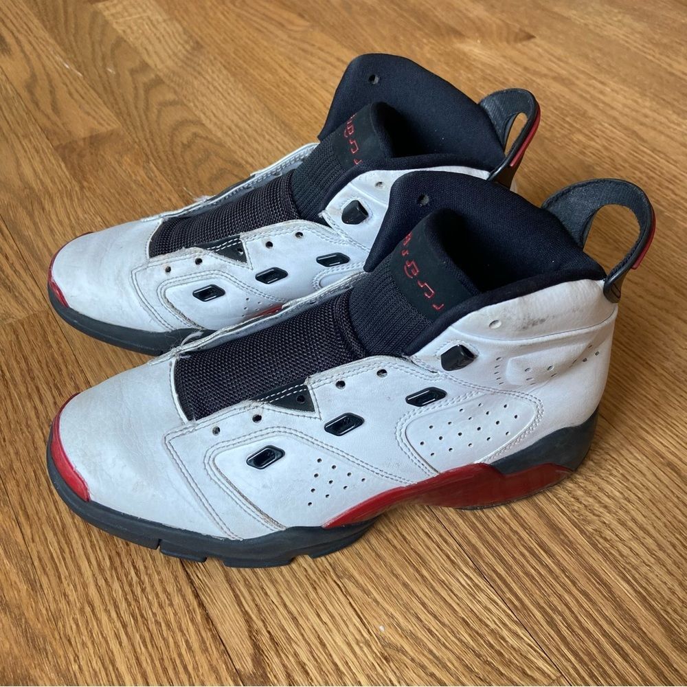 NIKE AIR JORDAN 6-17-23 BASKETBALL SNEAKERS YOUTH SIZE 7 RED WHITE BLACK